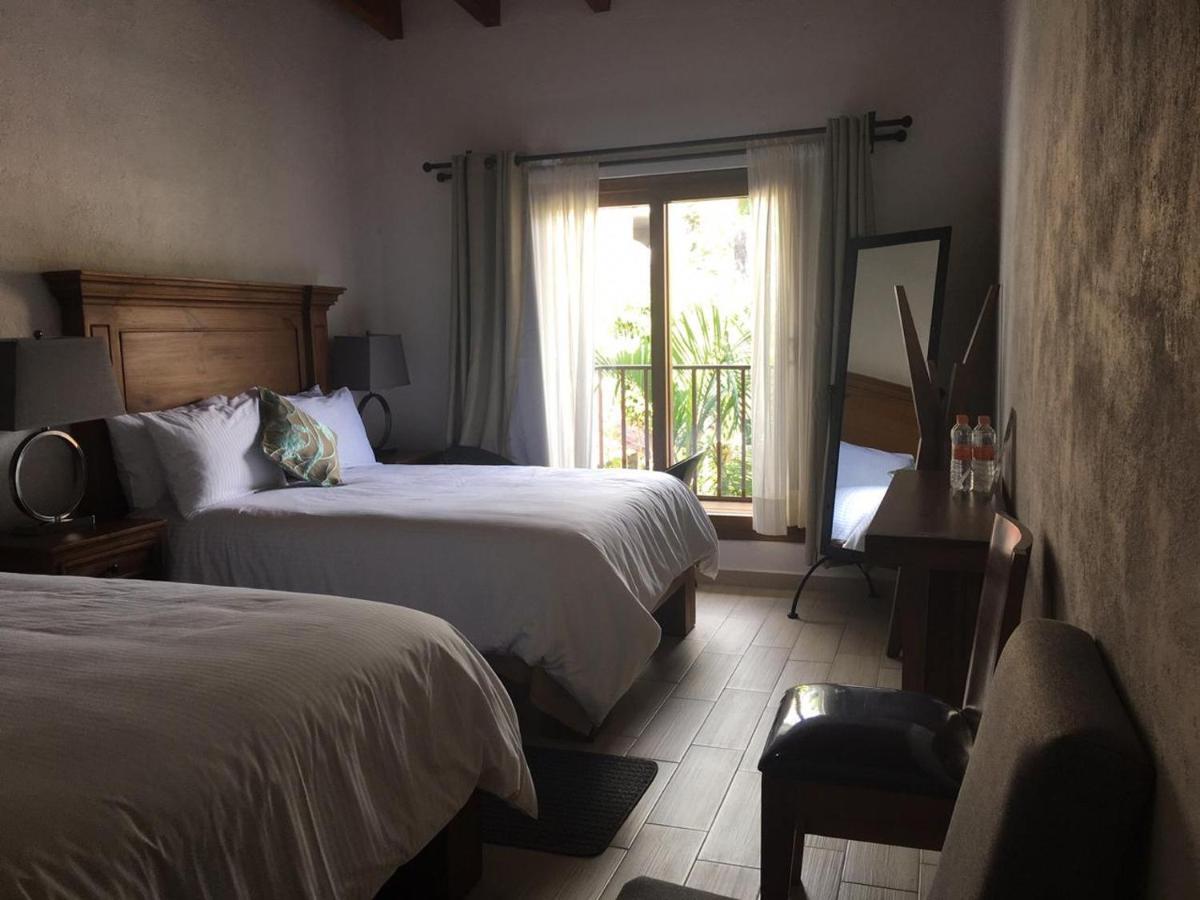 Hotel Concierge Flor Y Canto เตโปซตลัน ภายนอก รูปภาพ