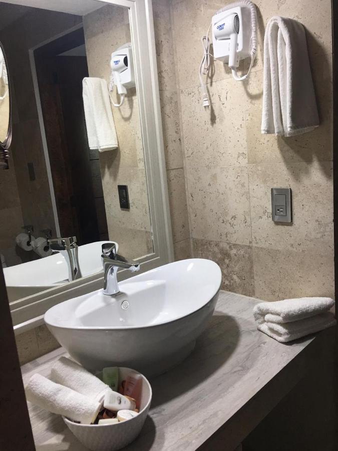 Hotel Concierge Flor Y Canto เตโปซตลัน ภายนอก รูปภาพ